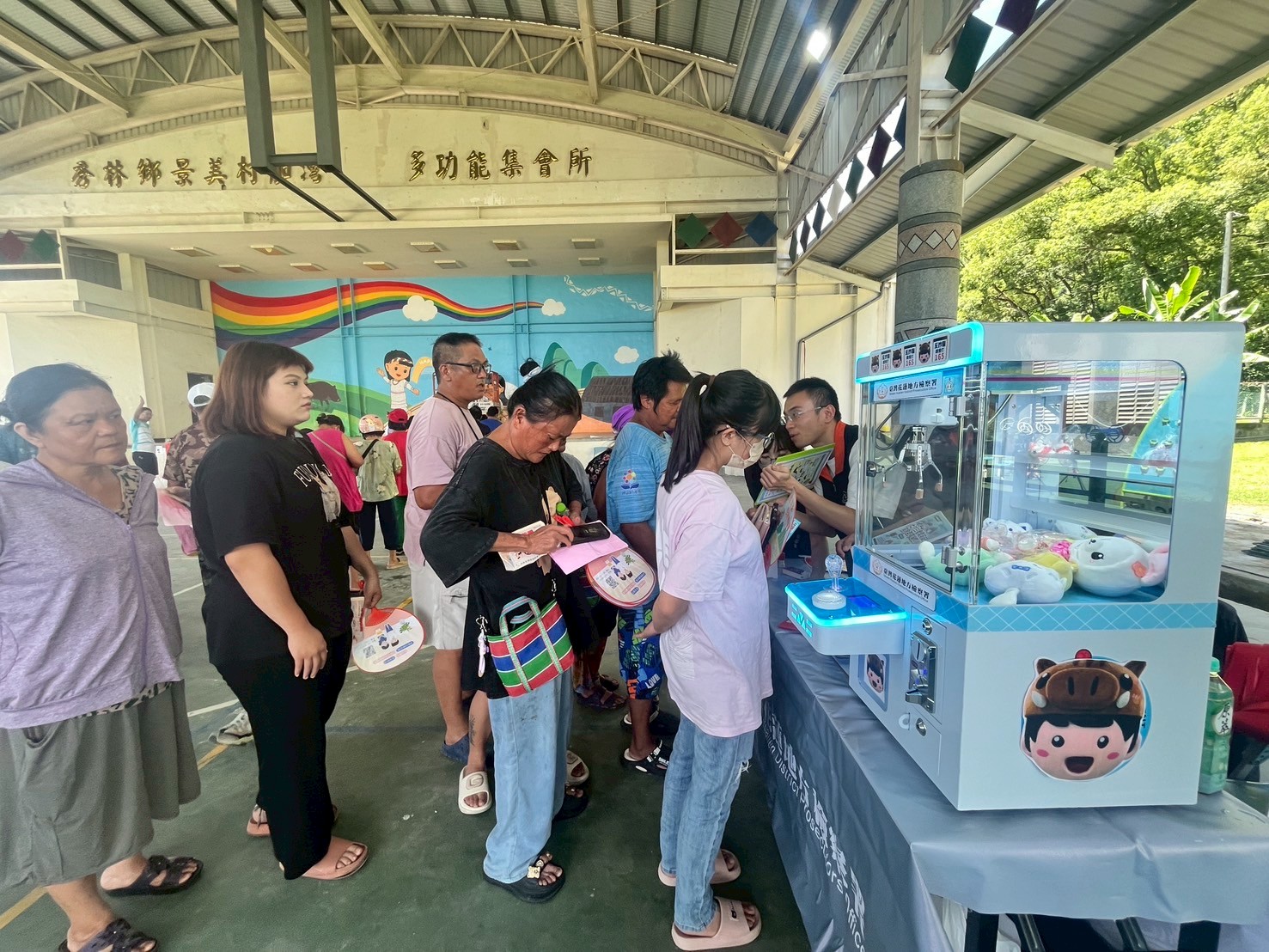 花蓮地檢署結合中華民國慈恩慈善會-防詐反毒暨中秋關懷活動，深入社區守護部落生活安全05