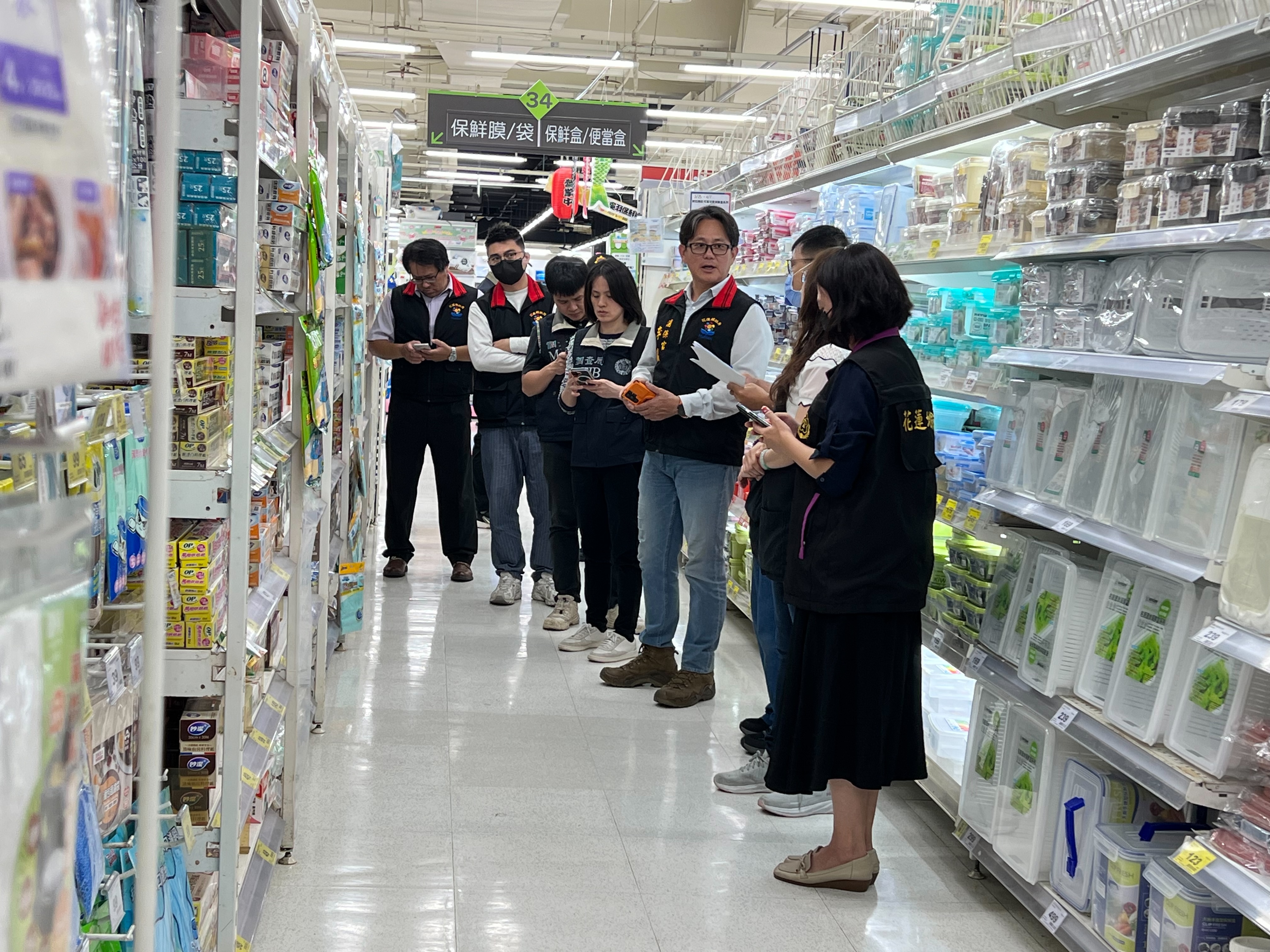 1-連假尾聲查緝不打烊，花檢第二波聯合稽查，防止囤積炒作塑膠製品