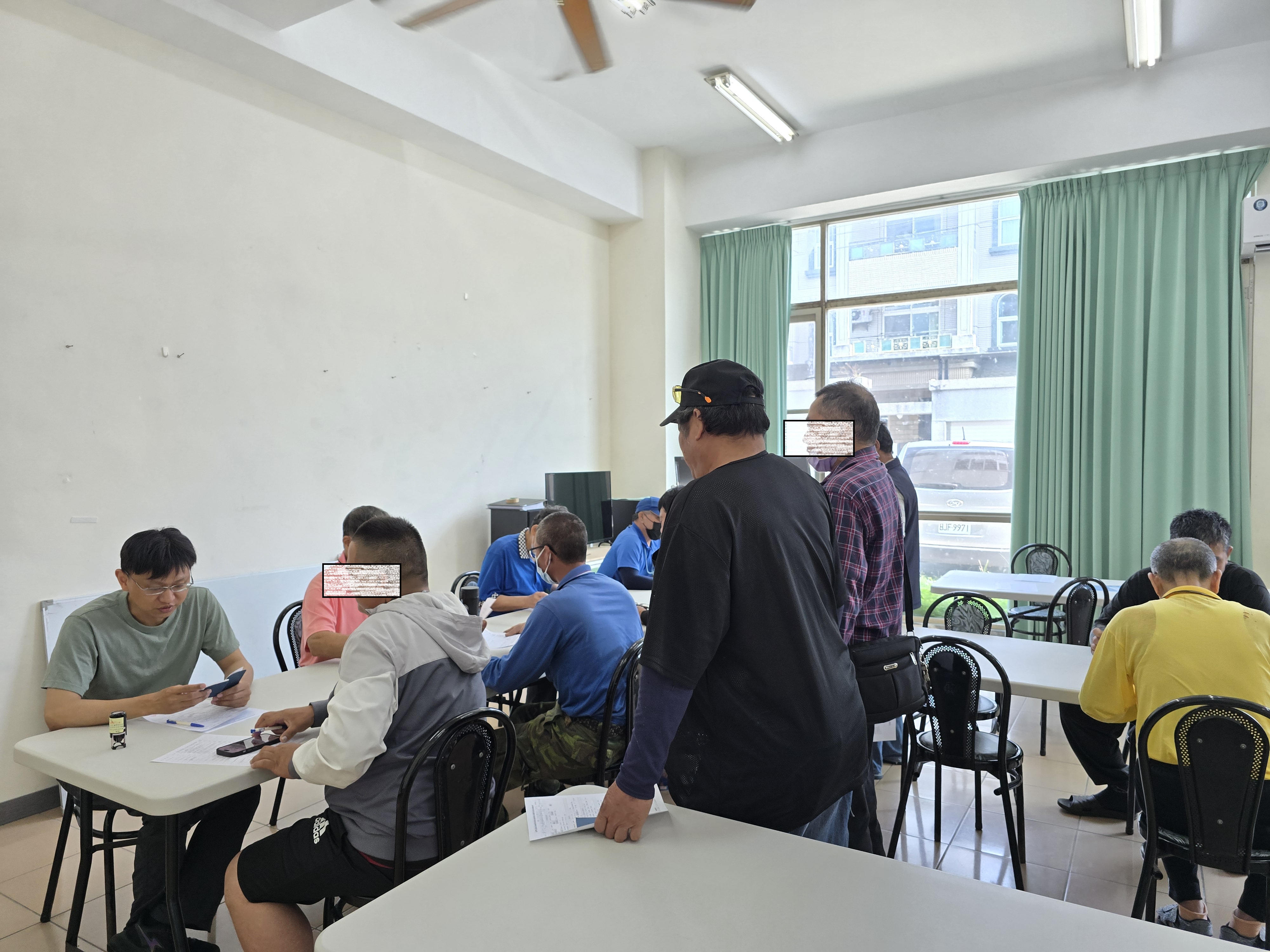 1150423南區便民暨反賄選反詐騙宣導6
